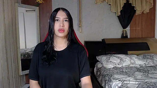 hera divine online show from April 29, 9:53 pm