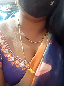 sana14 online show from October 13, 10:23 pm