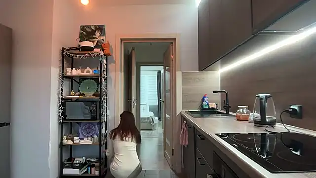 jainesummer online show from December 16, 7:36 am