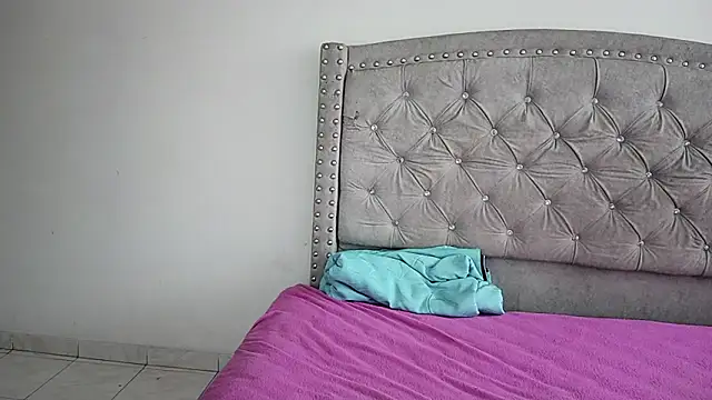 Nesuko kamado  online show from September 27, 4:25 pm