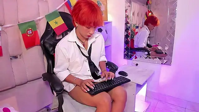 Eriol  online show from July 13, 5:19 am