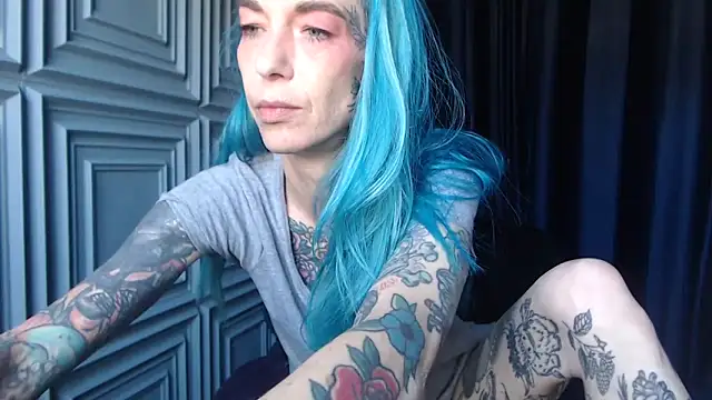RavenryderUK online show from April 29, 9:23 am