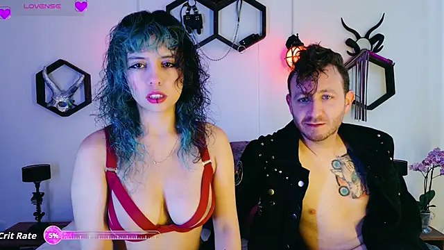 Sweet Chaos online show from September 21, 7:01 pm