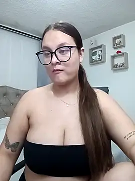 valeria gomezx online show from November 13, 5:56 pm