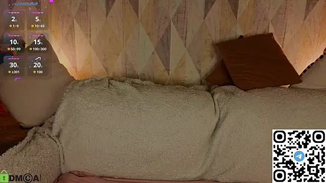 Michelle Blond online show from July 26, 1:13 am