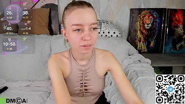 Snapshot of Michelle_Blond chatting on October 19, 8:05 am Michelle Blond online show from October 19, 8:05 am
