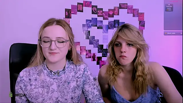 luna berryy online show from June 13, 7:00 pm