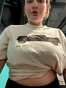 BustyBonnieUK online show from January 9, 10:36 pm