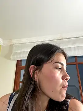 aurora divine online show from October 7, 10:47 pm