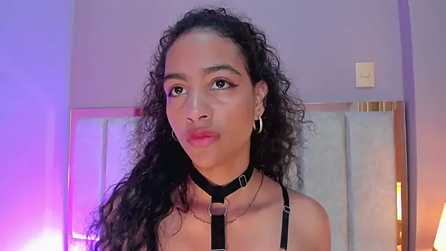 AntonellaHall  online show from November 14, 12:38 pm