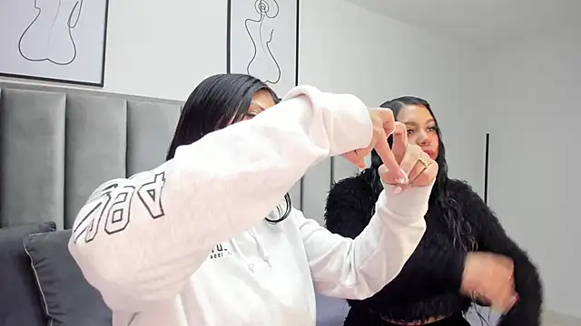 Laiia Page online show from October 6, 12:22 pm