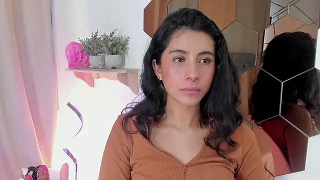 Alyssa jones online show from February 24, 2:16 pm