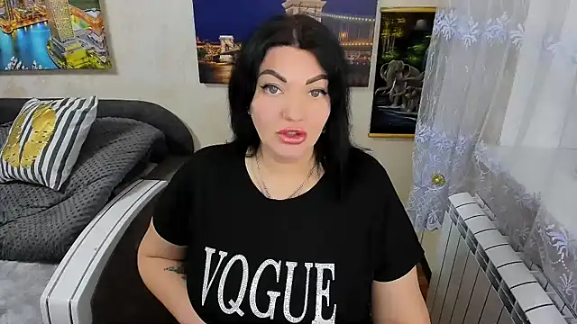 Lady Boom Wild  online show from February 12, 7:15 pm