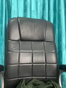 poision51 online show from December 1, 5:48 pm