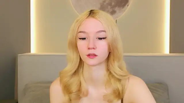 NaomiLoys online show from March 20, 10:42 am