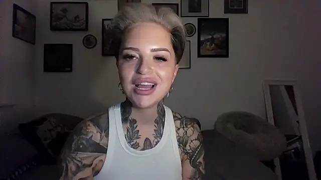 Alexandersonxo online show from February 3, 6:22 am