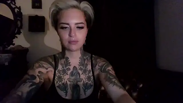 Alexandersonxo online show from November 30, 7:18 pm