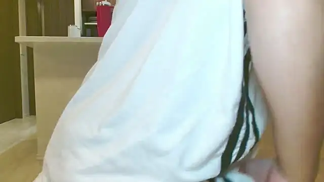 Snapshot of _hina_chan_ chatting on September 21, 2:05 pm hina chan online show from September 21, 2:05 pm
