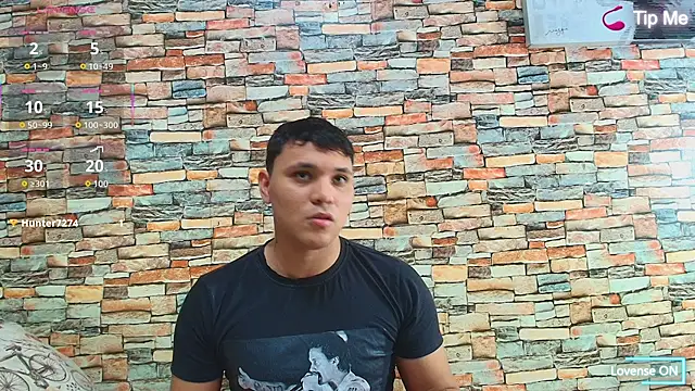 couple lovelyds online show from November 29, 8:35 pm