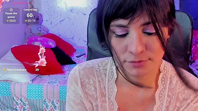 elissa iris online show from July 12, 3:18 am
