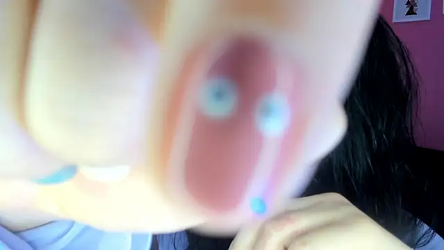 agnes 213 online show from November 7, 4:56 pm