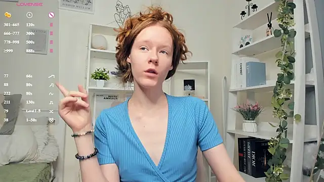 ZaraBluitt online show from August 1, 9:22 am