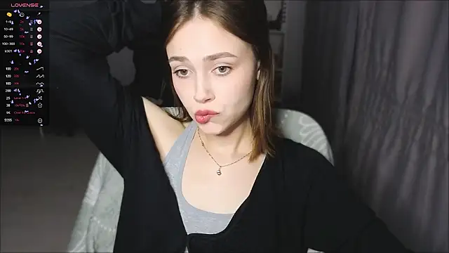 SweetLinaa online show from March 4, 6:03 pm