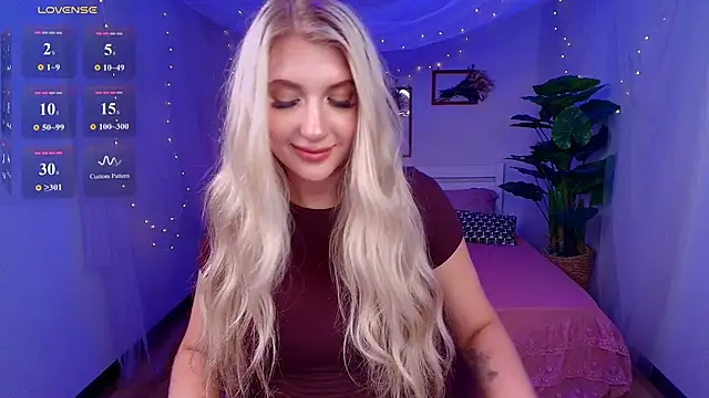 Evacadooo online show from July 5, 3:13 am