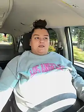 avarckssss online show from September 23, 7:12 pm