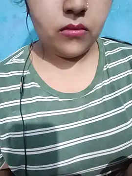 Love-Veronica online show from August 1, 6:43 pm
