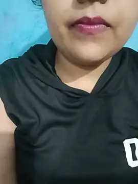 Love-Veronica online show from July 28, 5:46 pm