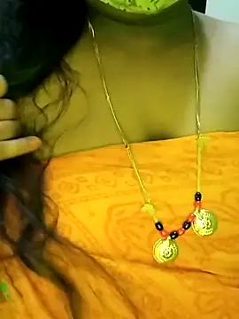 Sexy Radhikaa online show from June 7, 3:52 pm