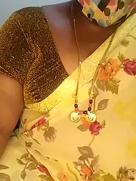 Sexy Radhikaa online show from November 11, 3:13 am