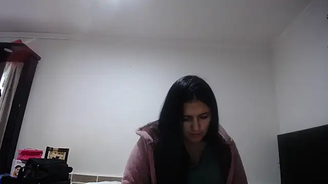 princehermosa44 online show from November 27, 8:12 pm