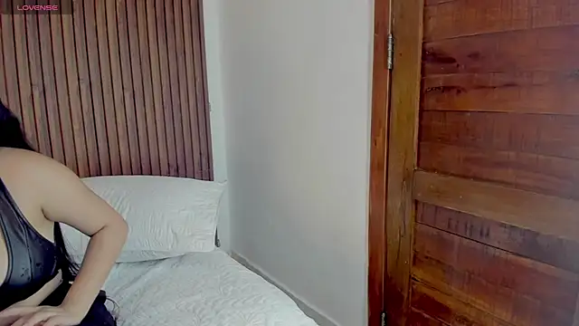 king lovely hornyy online show from June 22, 6:49 pm