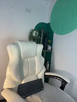 LollaByer online show from March 5, 6:26 pm