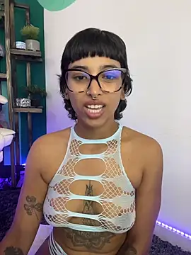 LollaByer online show from December 14, 11:21 pm