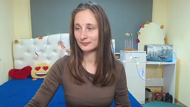 MichelLeee online show from November 18, 12:28 pm