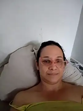 nicolle milf1978 online show from June 25, 12:18 pm