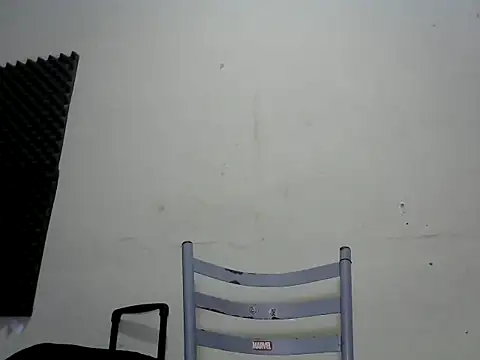 luanadoprive online show from February 15, 7:57 pm