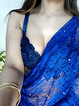 xpihu online show from February 19, 6:40 pm