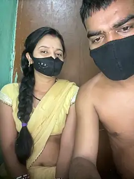 Suhani512 online show from May 7, 11:30 pm