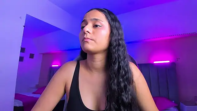 Giselle Roldan online show from July 29, 2:44 am