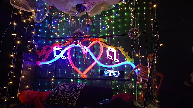 anonymouszN online show from March 4, 9:43 pm