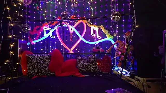 anonymouszN online show from March 15, 9:17 pm