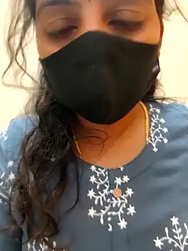 Tamil Shalini Lustyy online show from February 13, 5:25 pm