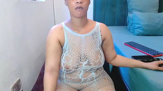 LolaTwerksXX online show from April 28, 12:53 pm