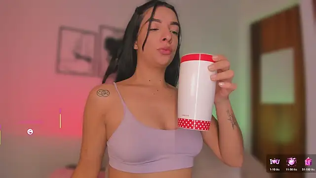 777AylinZ online show from January 17, 9:17 am