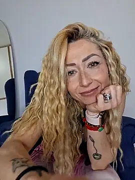 harleyejoker1 online show from April 22, 10:12 am