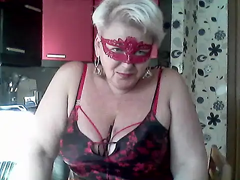 Lisa Suzie online show from March 7, 12:23 pm